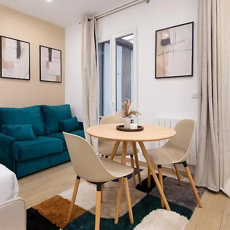 Lasuite Montbrun 아파트 *