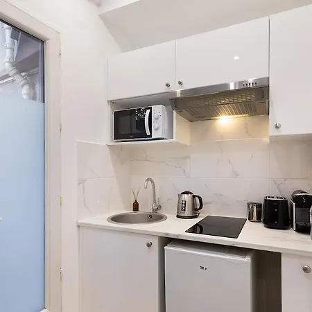 아파트 Lasuite Montbrun *